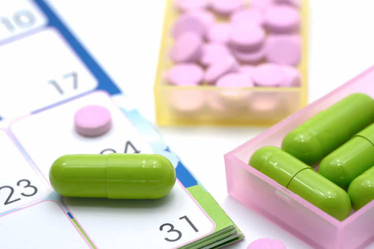 rhythms home care pill capsules and calendar