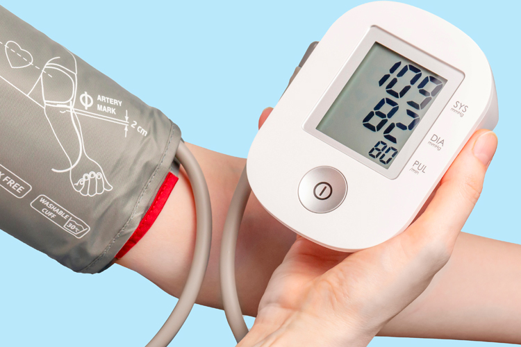rhc blood pressure cuff and reading
